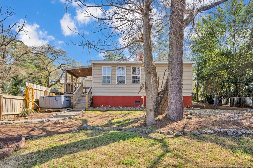 611 Glenville Avenue Property Photo 39