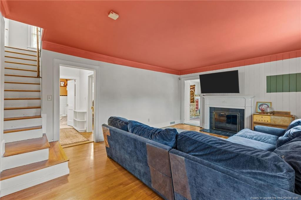 602 Westmont Drive Property Photo 7