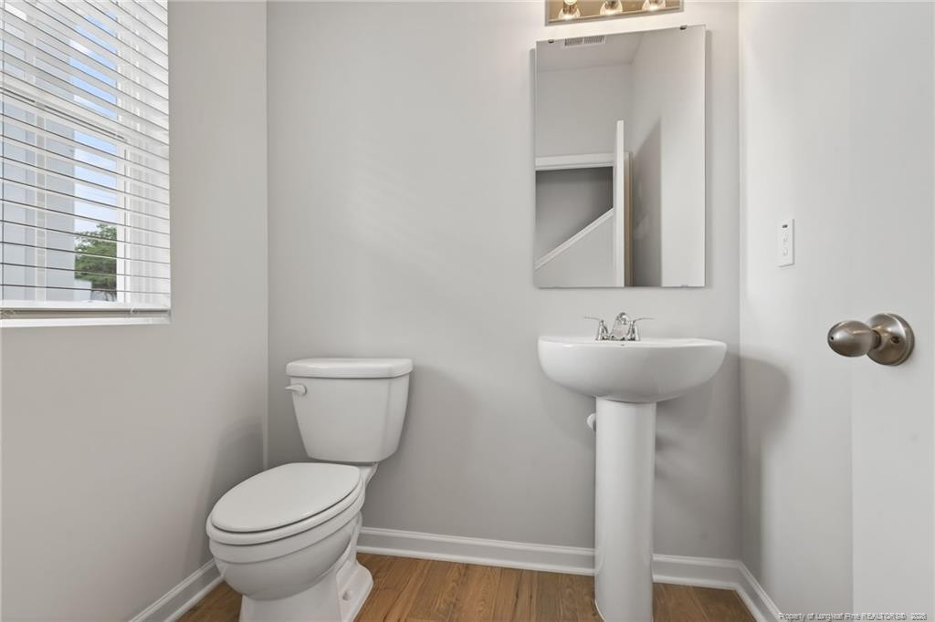 1492 Erwin Road Property Photo 13