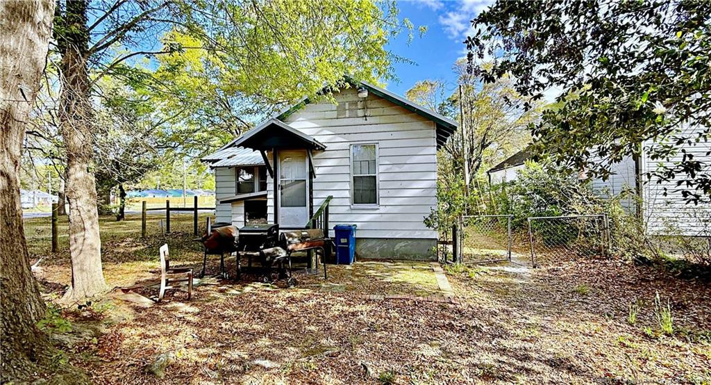 1113 Branson Street Property Photo 11