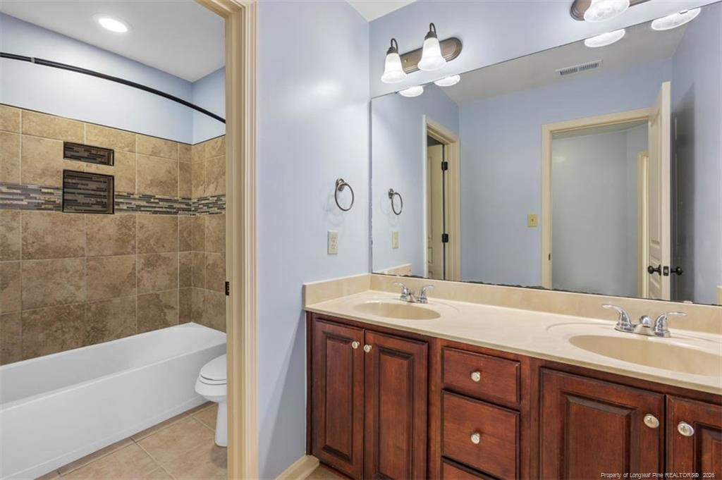 190 Ashcroft Court Property Photo 22