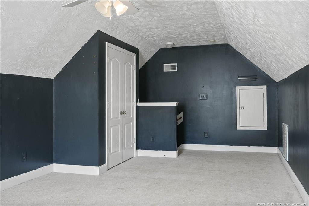 264 Himalaya Drive Property Photo 27