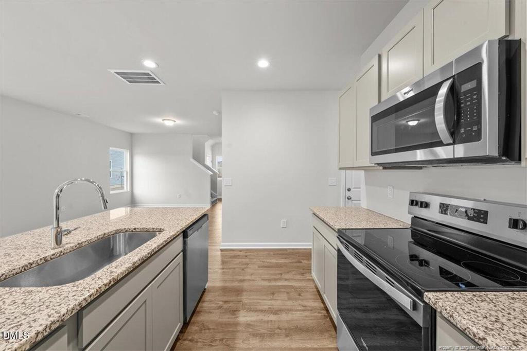 128 Stout Landing Property Photo 13