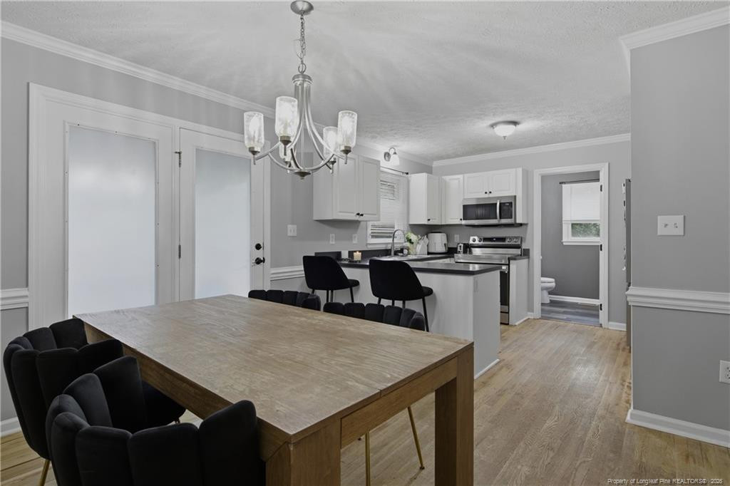 2130 Hull Road Property Photo 10