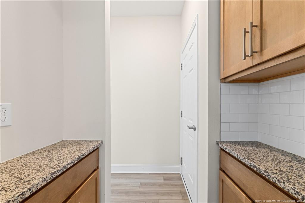 18 Two Belles Ct Court Property Photo 6