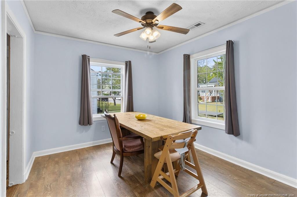 1419 Summitt Avenue Property Photo 8