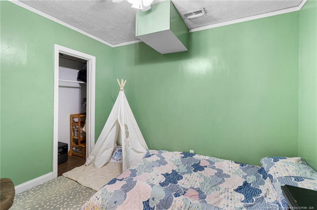 1419 Summitt Avenue Property Photo 23