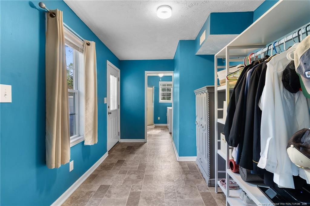 1419 Summitt Avenue Property Photo 27