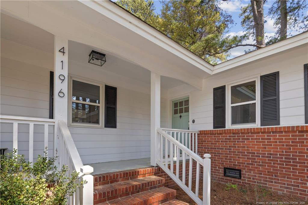 4196 Cliffdale Road Property Photo 4