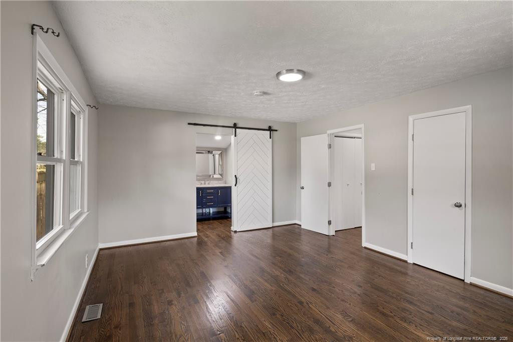 4196 Cliffdale Road Property Photo 15