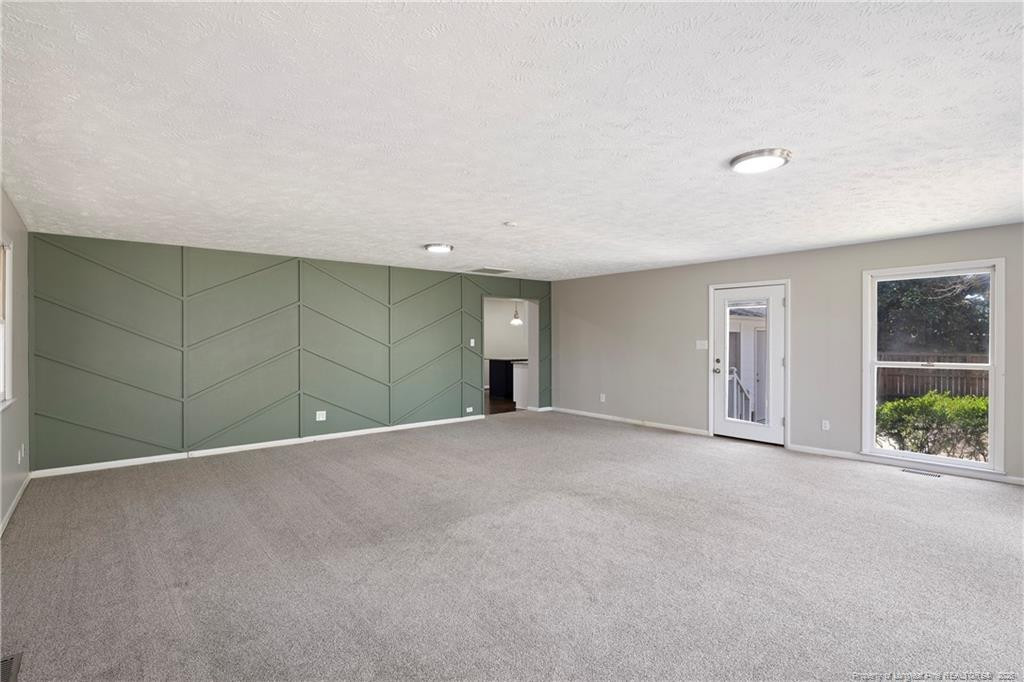 4196 Cliffdale Road Property Photo 21