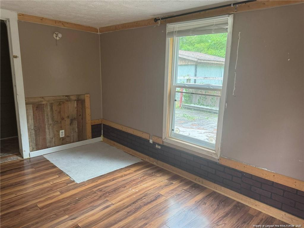 307 S Cedar Street Property Photo 18