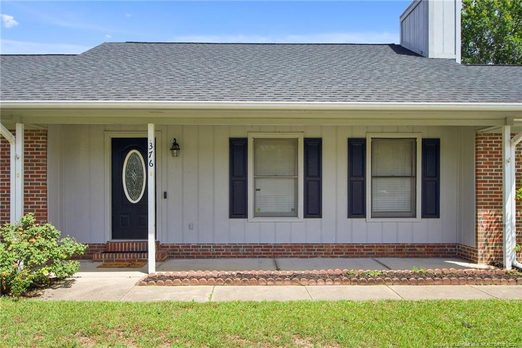 376 Woodberry Circle Property Photo 1