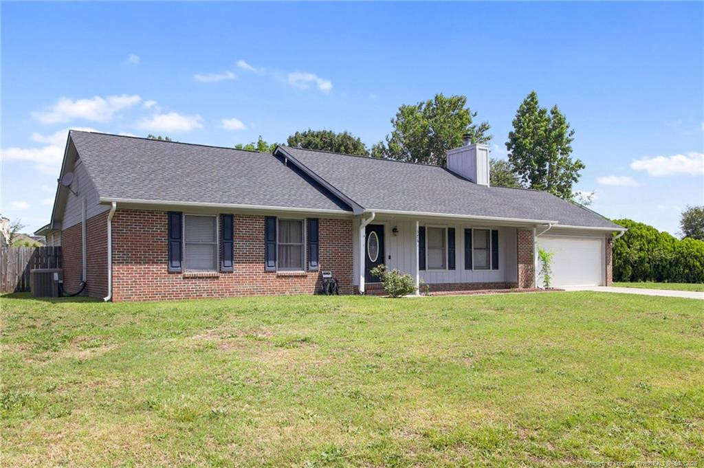 376 Woodberry Circle Property Photo 2