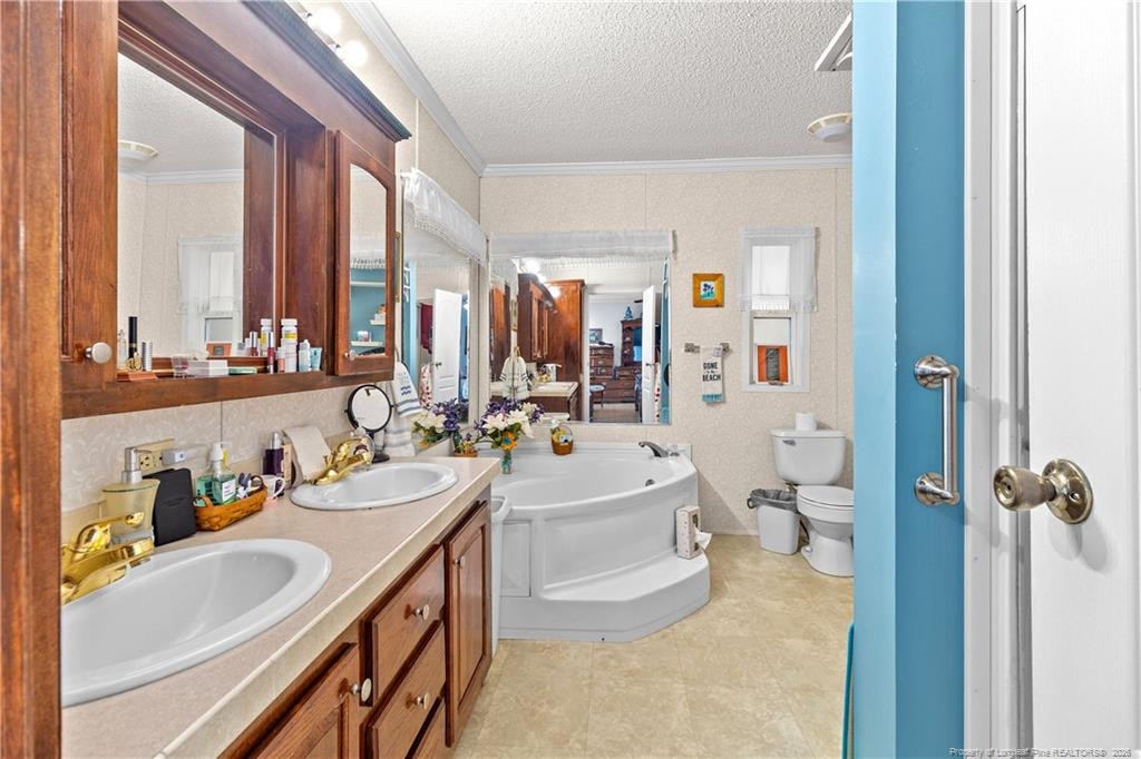 2424 Nc Hwy 55 E Property Photo 30