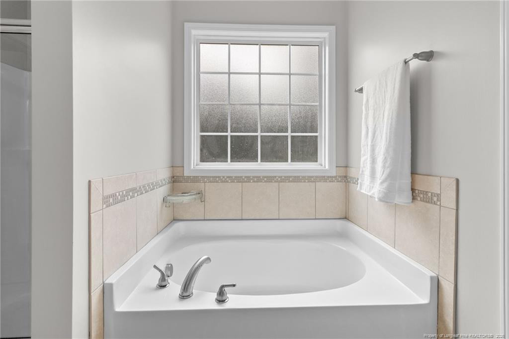 409 Sedgemoor Road Property Photo 22