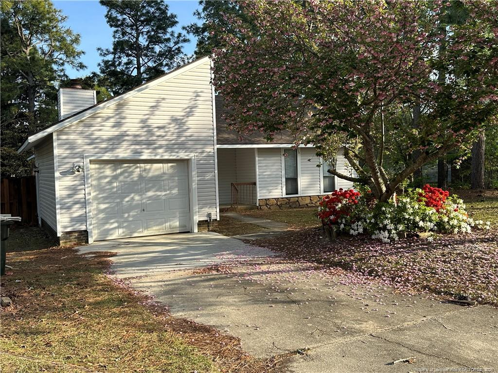 6903 Flying Cloud Lane Property Photo 2