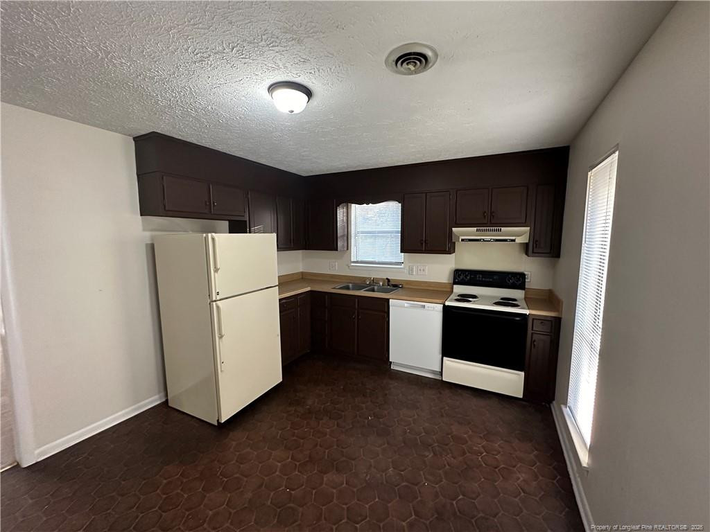 6903 Flying Cloud Lane Property Photo 8
