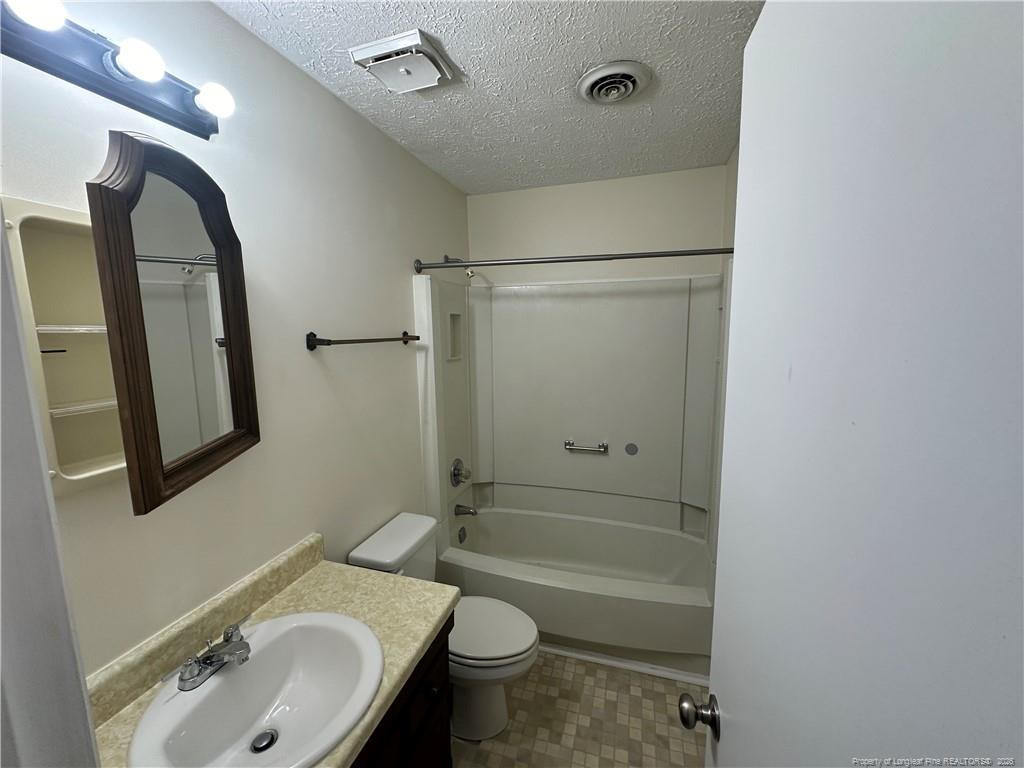 6903 Flying Cloud Lane Property Photo 9