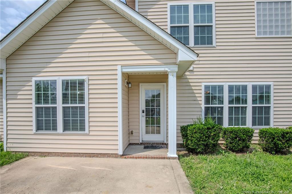 554 Thorncliff Drive Property Photo 5