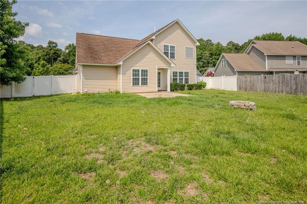 554 Thorncliff Drive Property Photo 6
