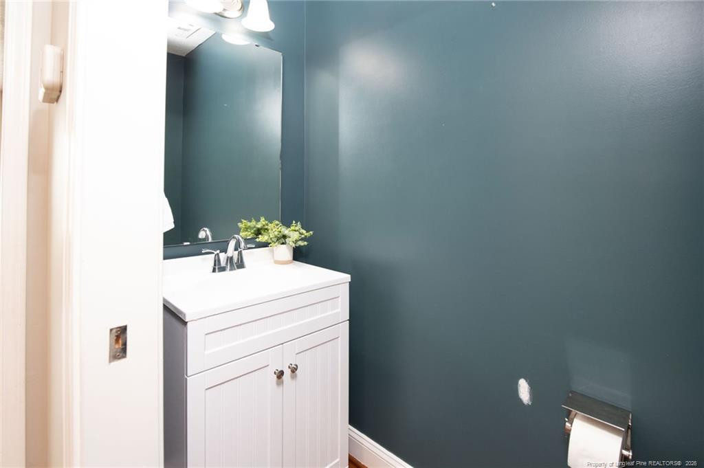 554 Thorncliff Drive Property Photo 24