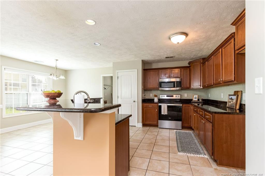 554 Thorncliff Drive Property Photo 31