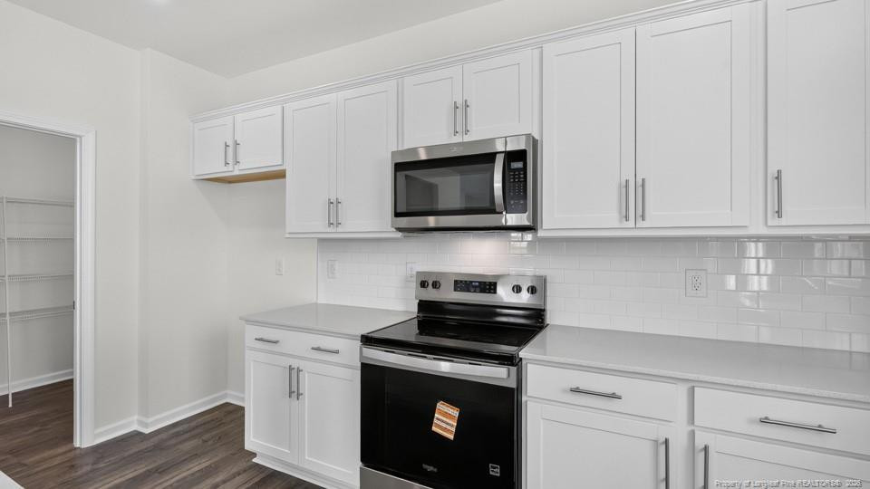 706 Lazy Elm Lane Property Photo 12