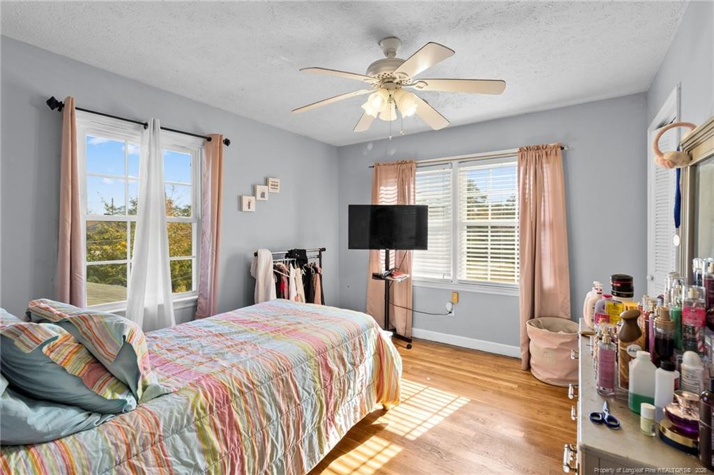 306 W 33rd Street W Property Photo 31