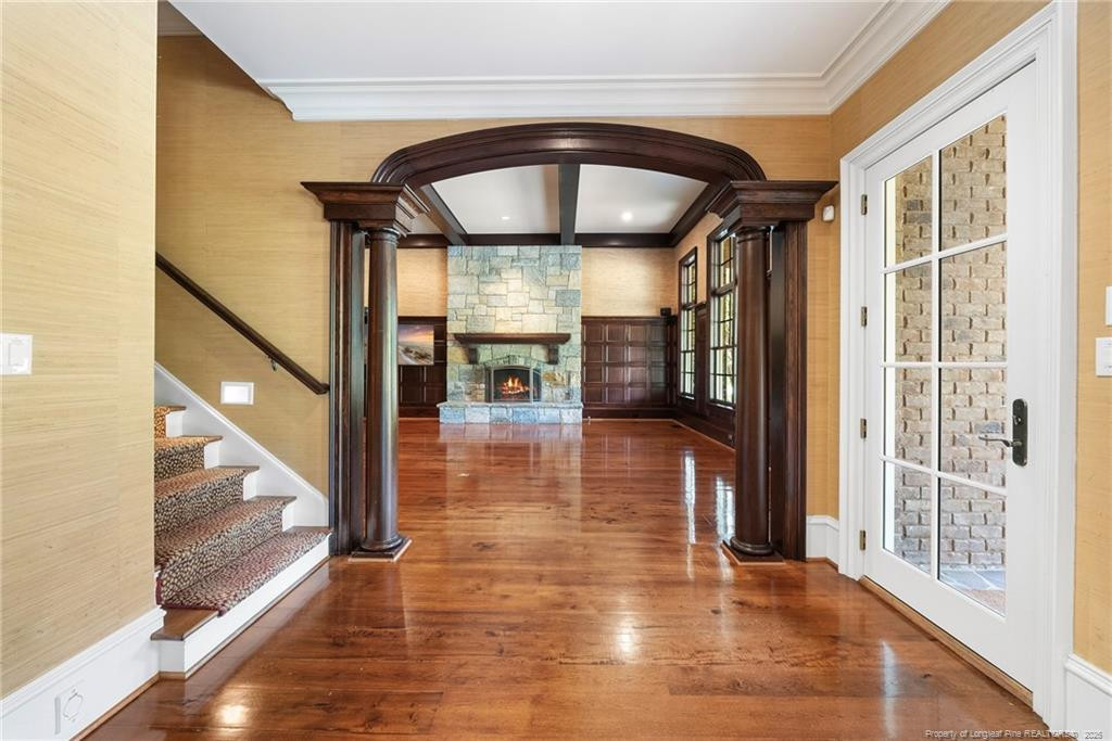 1181 Middle Road Property Photo 10