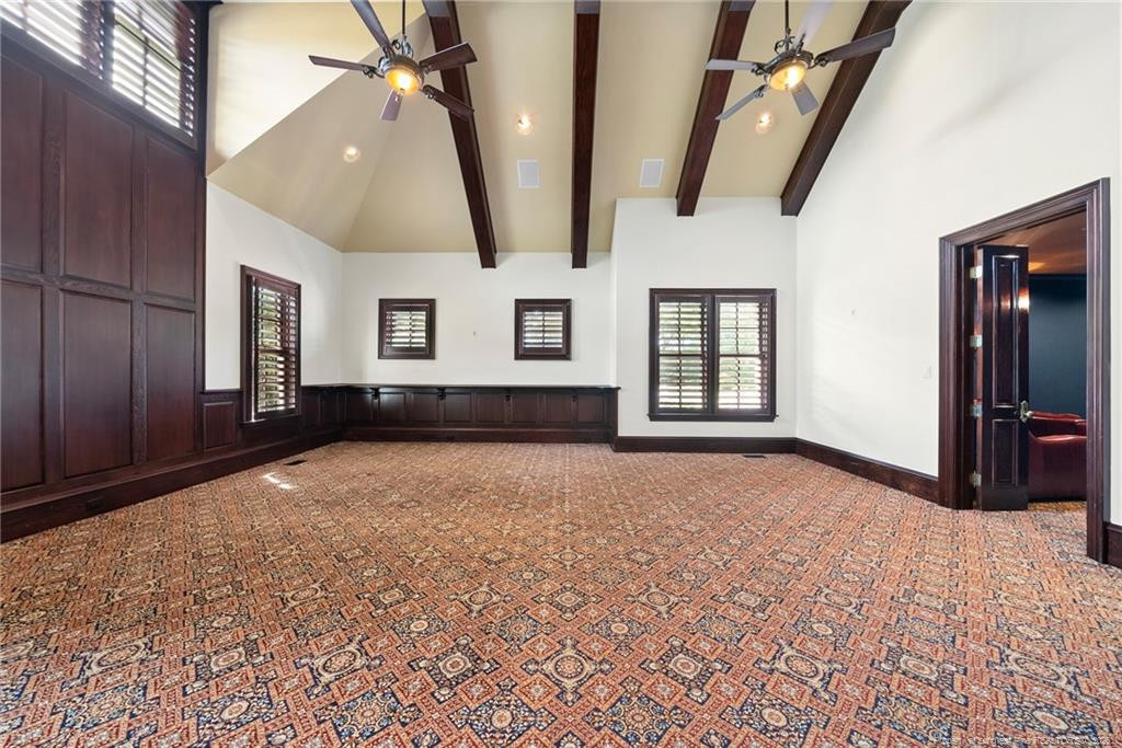 1181 Middle Road Property Photo 22