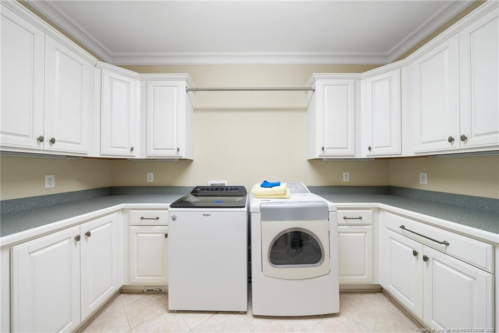 1181 Middle Road Property Photo 29