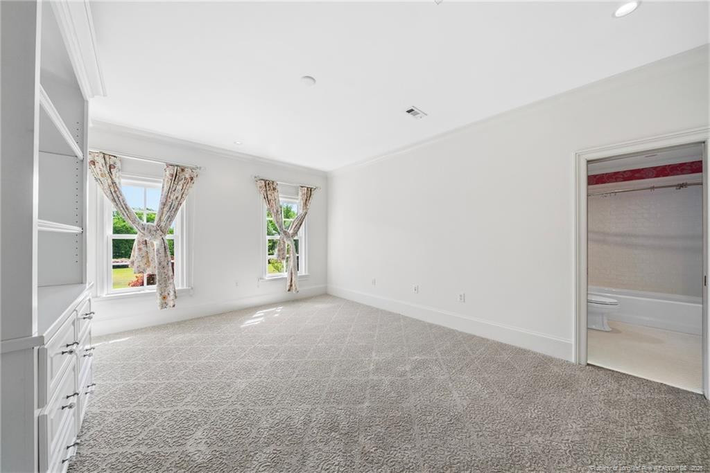 1181 Middle Road Property Photo 34