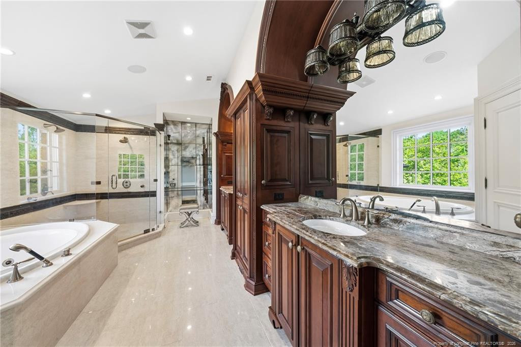 1181 Middle Road Property Photo 41