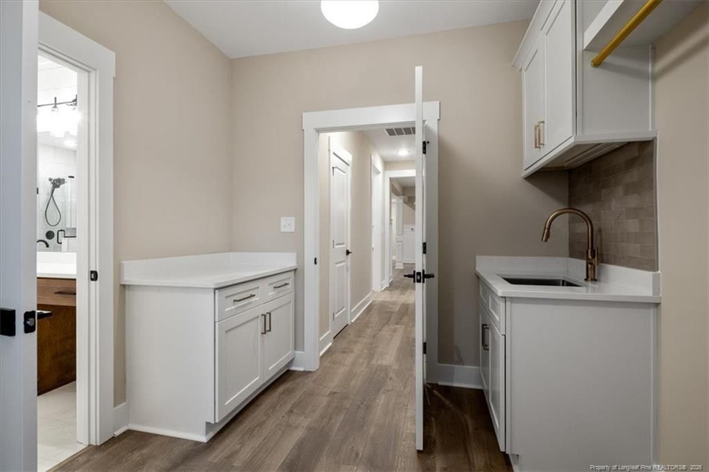 3729 Riverhill Drive Property Photo 22