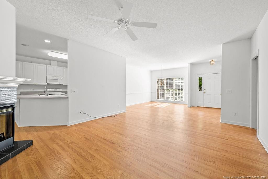 30 Oakmont Circle 1 Property Photo 6