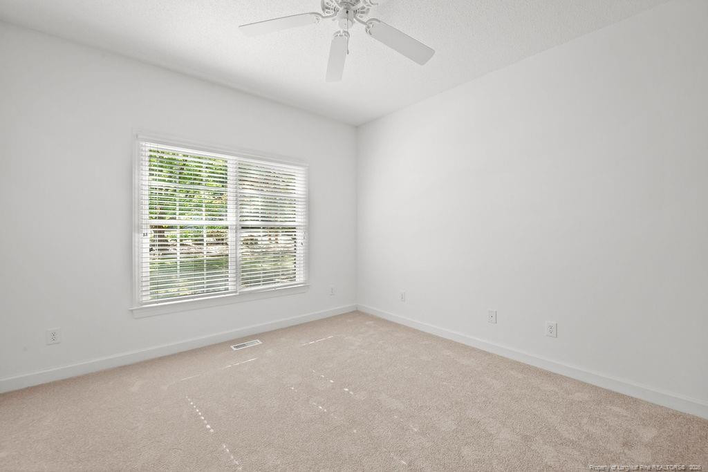 30 Oakmont Circle 1 Property Photo 7