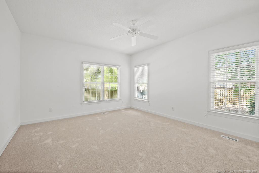30 Oakmont Circle 1 Property Photo 19