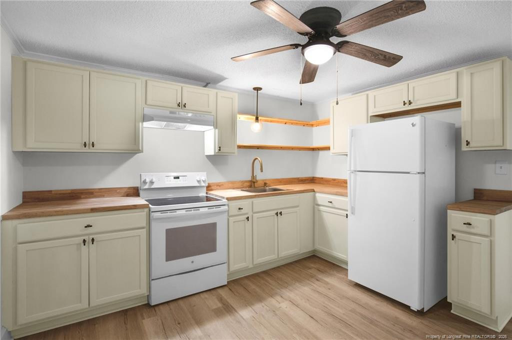 5128 Church Street Property Photo 8