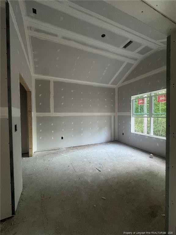 136 Leaning Pine Circle Property Photo 8