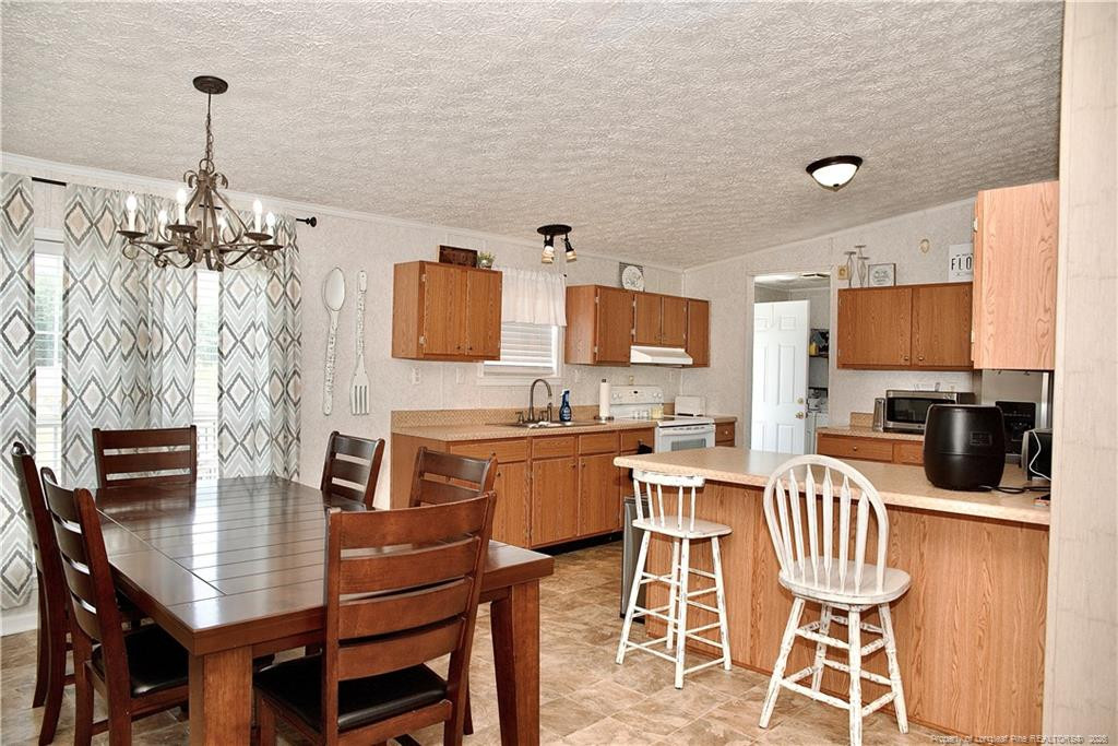 1071 Watts Road Property Photo 3