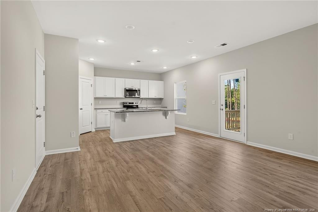 211 Phoenix Drive Property Photo 8