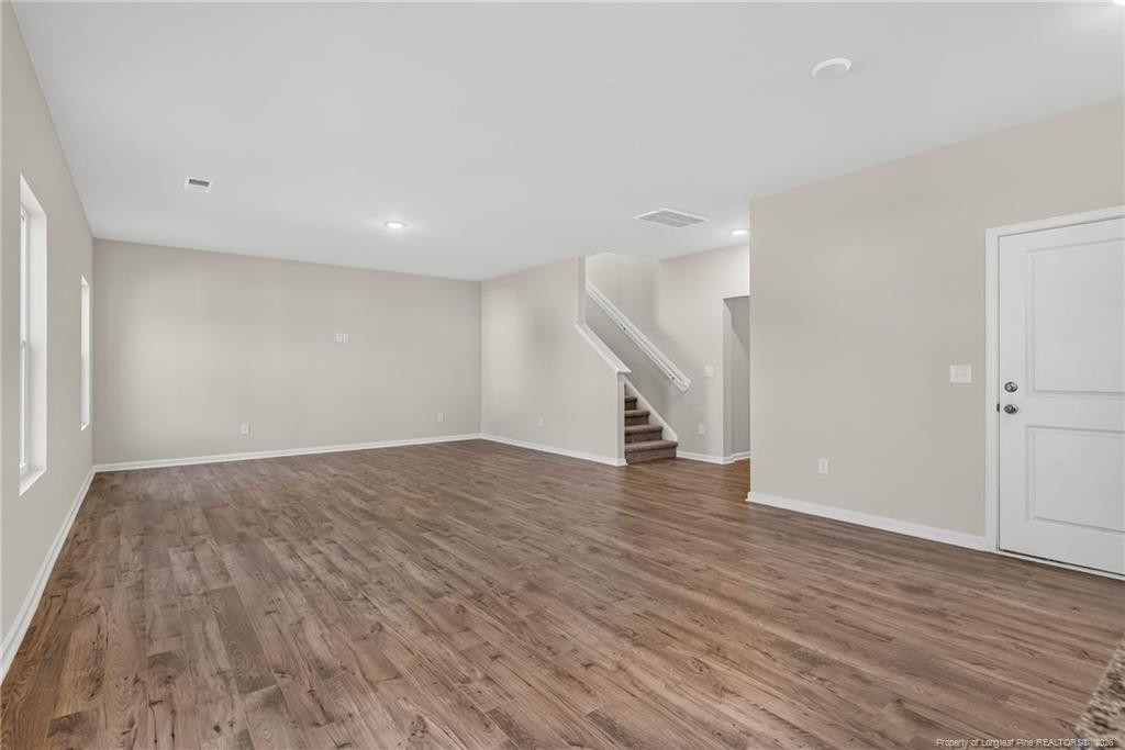 211 Phoenix Drive Property Photo 10