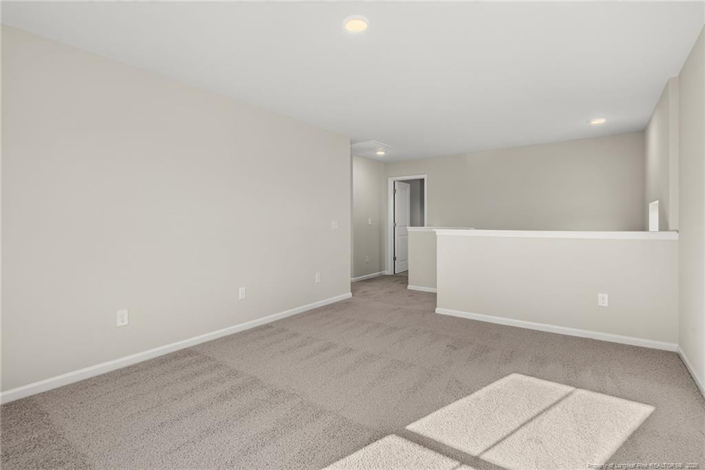 211 Phoenix Drive Property Photo 21