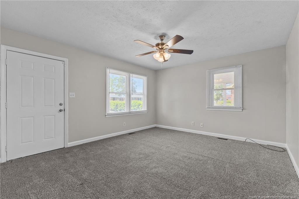 509 Clifford Avenue Property Photo 4