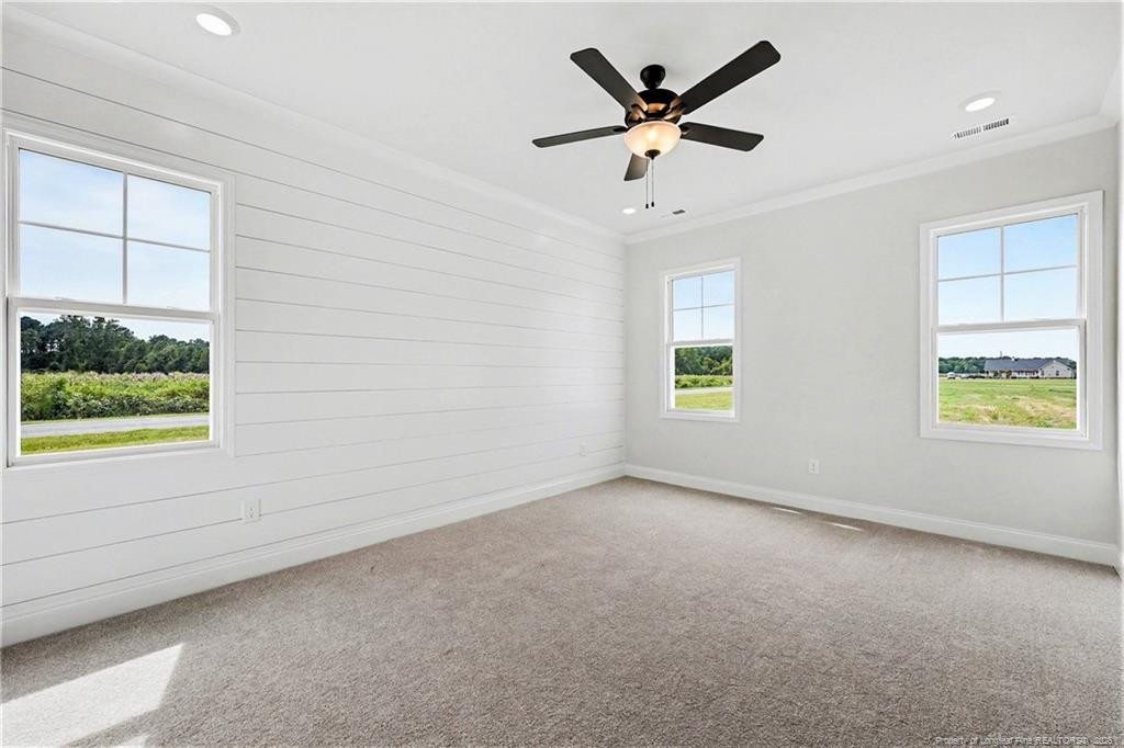 19 Evelene Way Property Photo 11