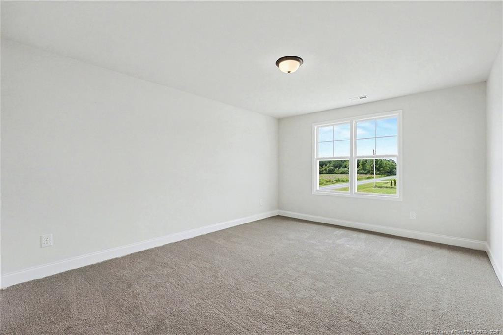 19 Evelene Way Property Photo 14