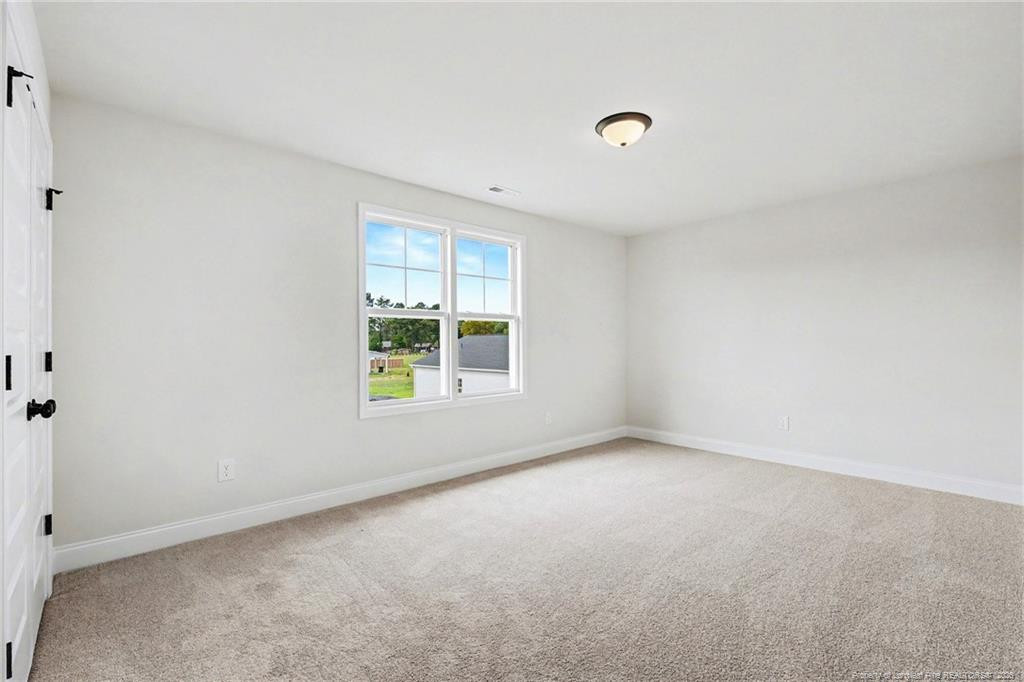 19 Evelene Way Property Photo 16