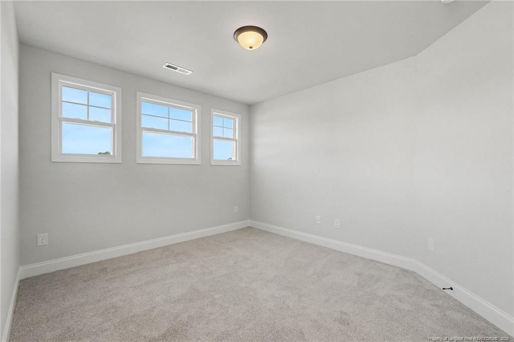 99 Evelene Way Property Photo 30
