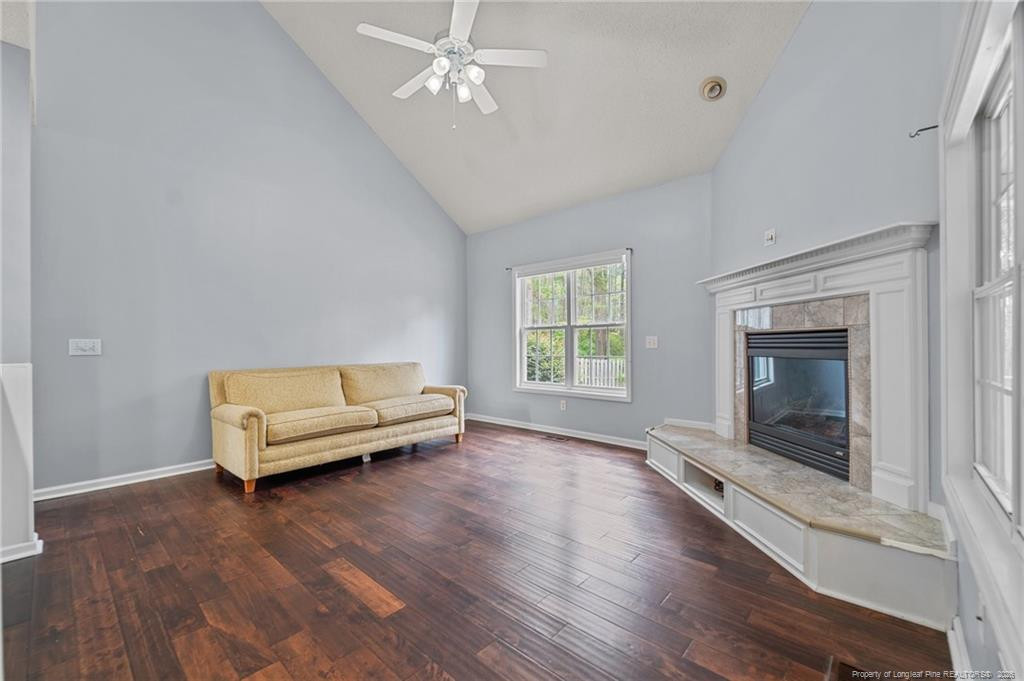 1316 Devonshire Trail Property Photo 18